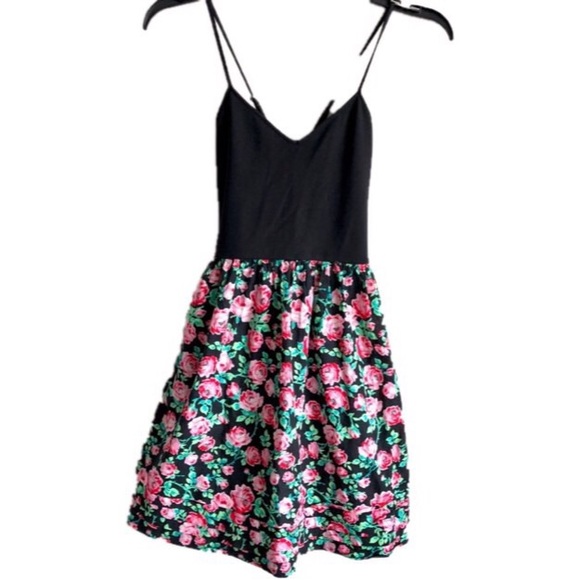 VS Pink Black and Floral Spaghetti Straps Dress S - Picture 2 of 6